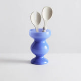 Maison Balzac Petit Gaspard Vase | Bleuet holding wooden spoons in a stylish sky blue design.