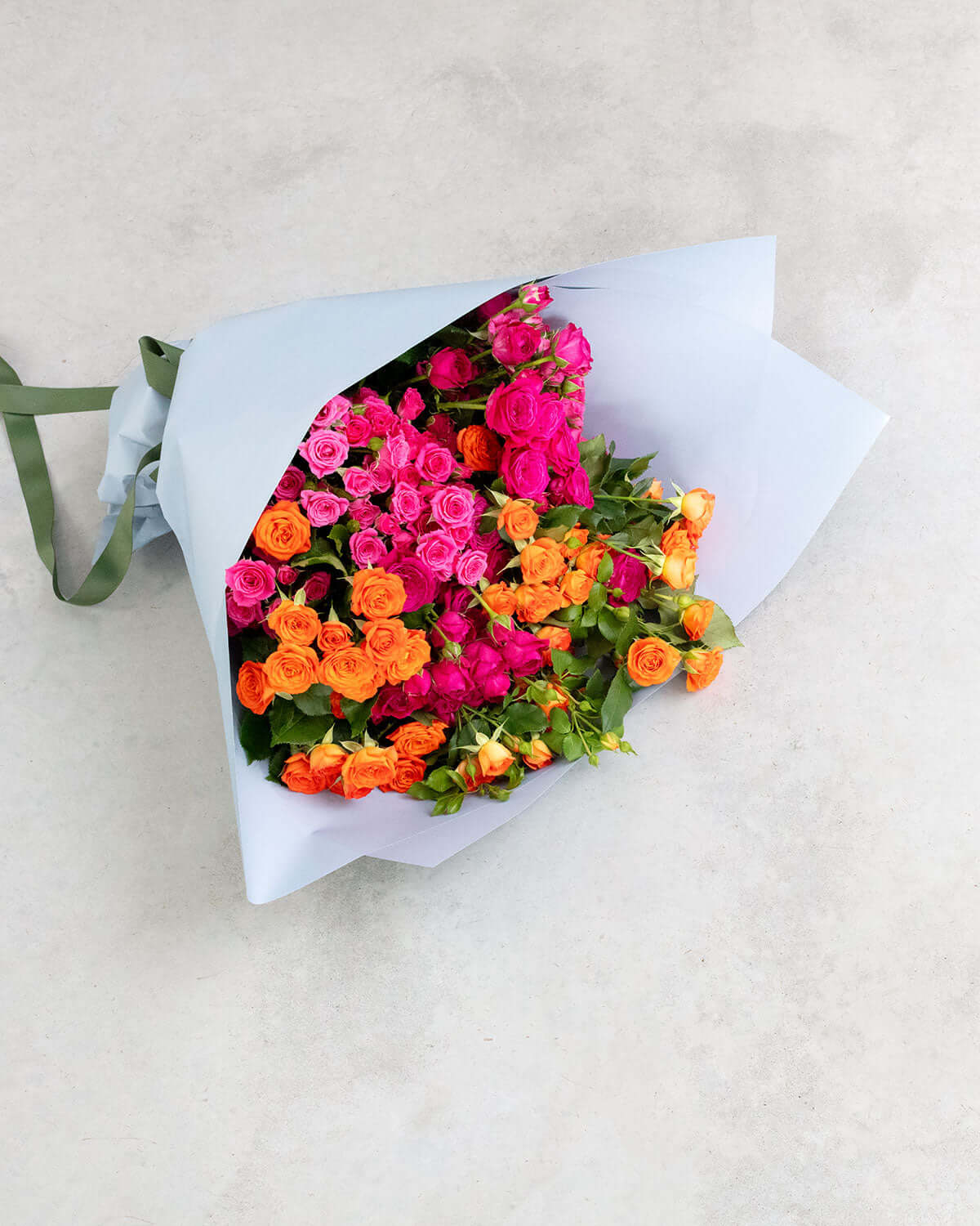 Blue Sprayed Roses Vibrant Spray Roses En Masse Bouquet – Willow Blue Flora